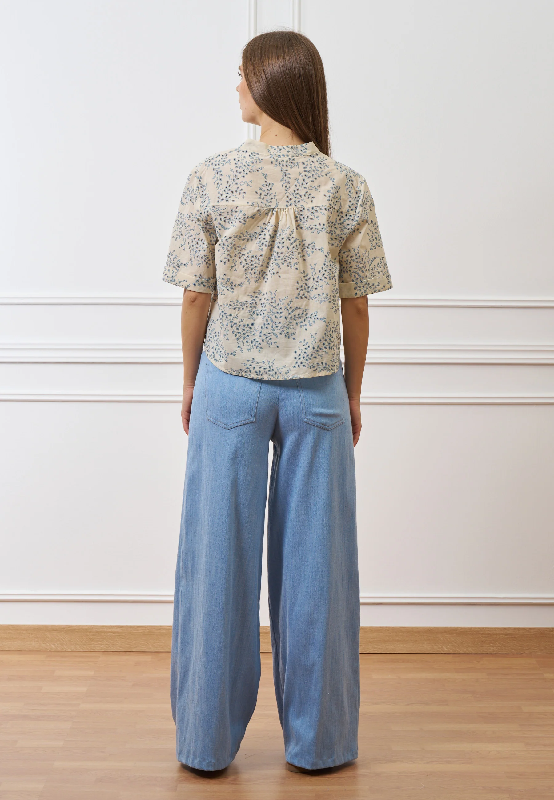 Camicia over ricamata - CELESTE - Image 5