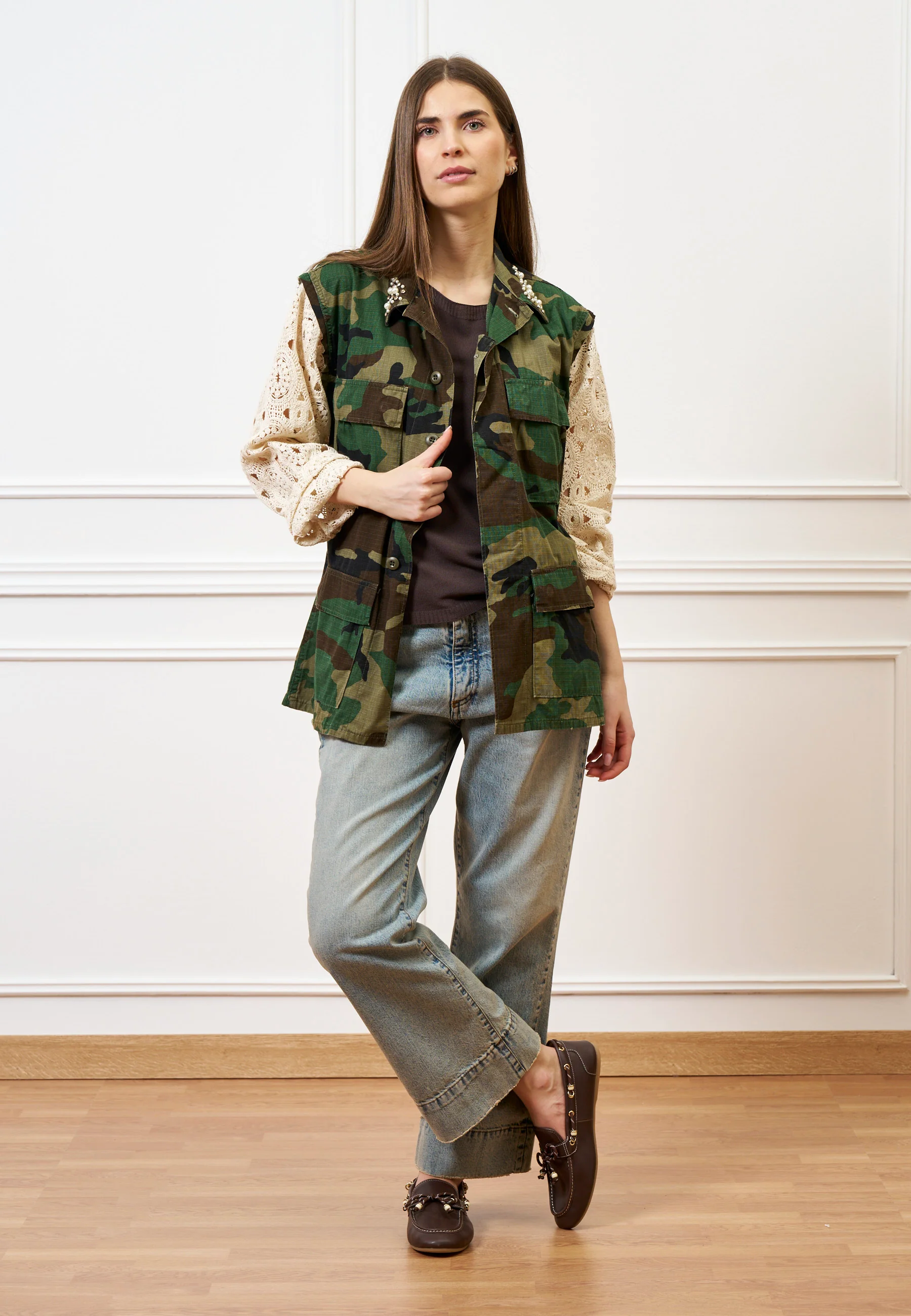 Jeans cropped con cucitura alta fondo - JEANS - Image 13