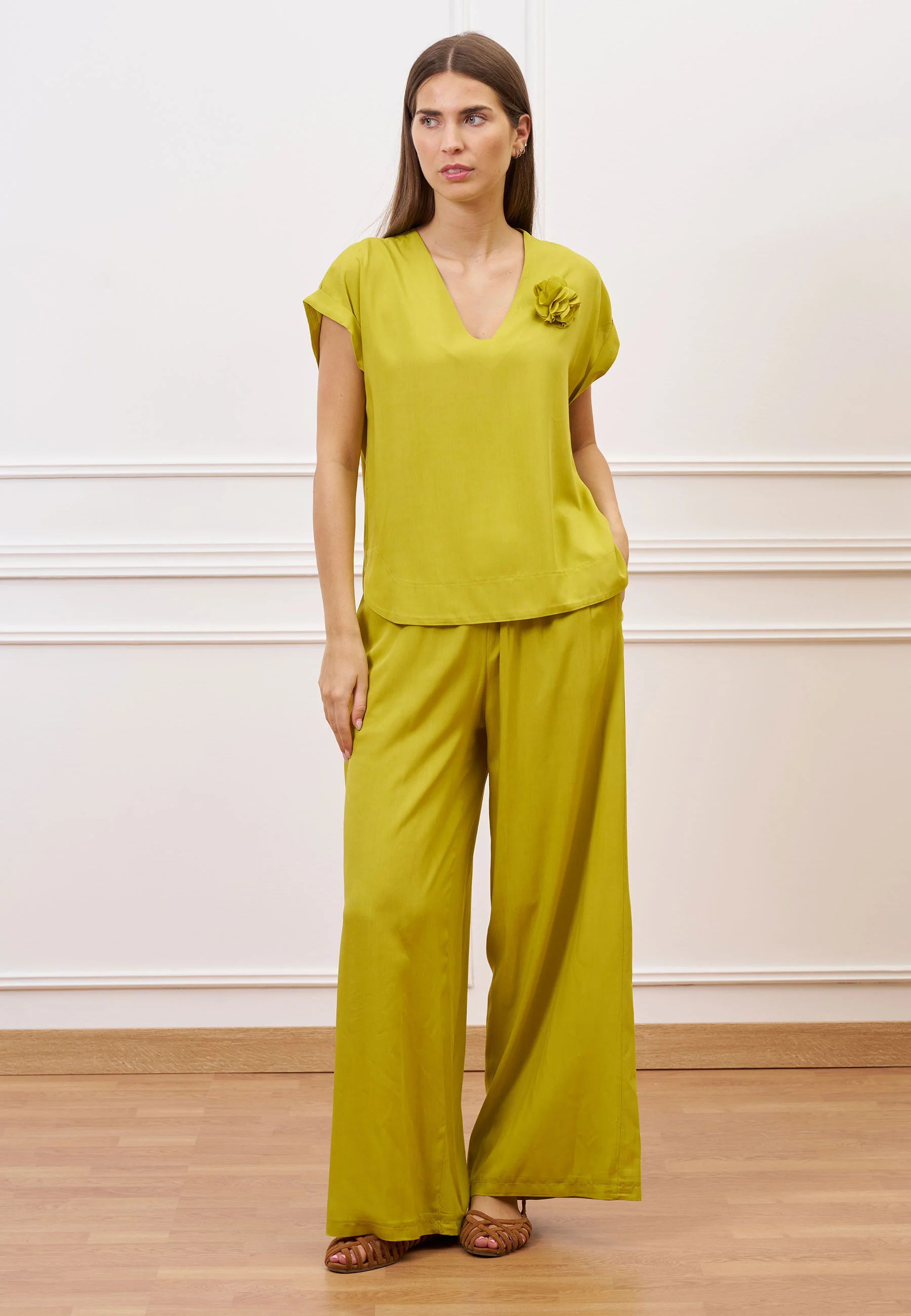 Pantalone fluido in viscosa - VERDE ACIDO