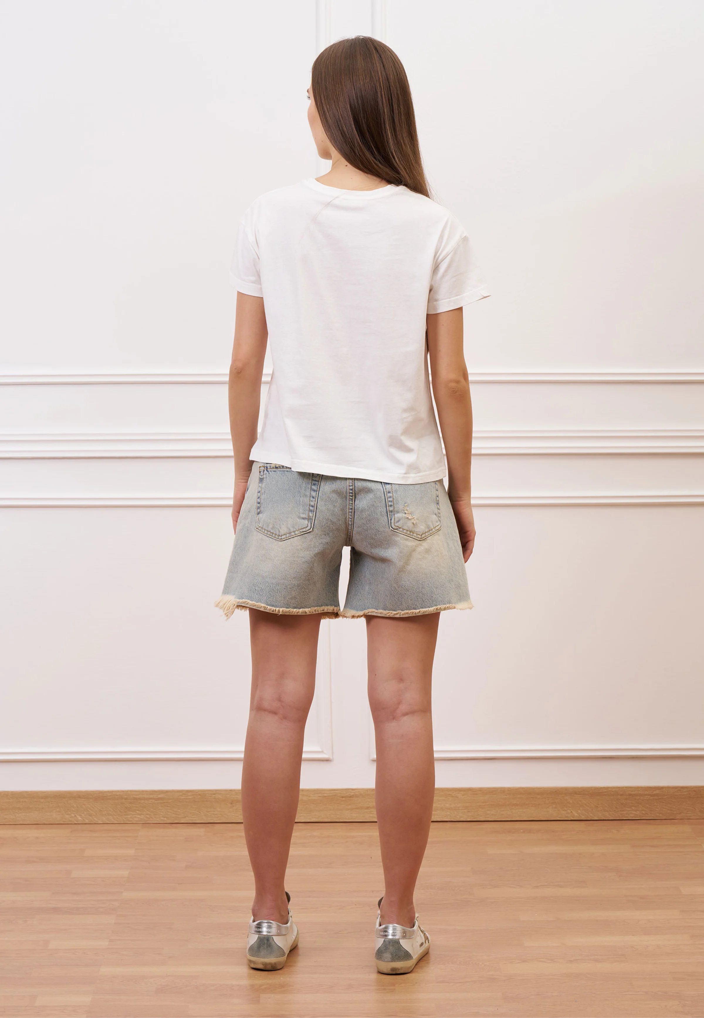 T-shirt con volto ricamato - AVORIO - Image 4