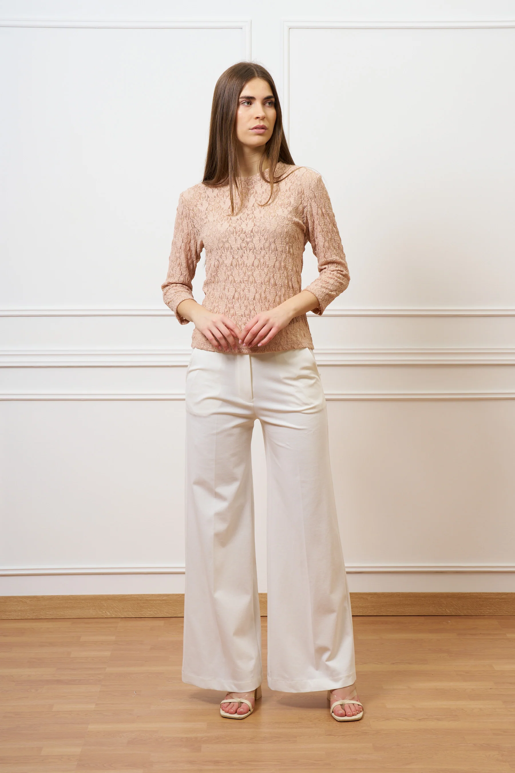 T-shirt in pizzo stretch maniche trequarti - CIPRIA - Image 2