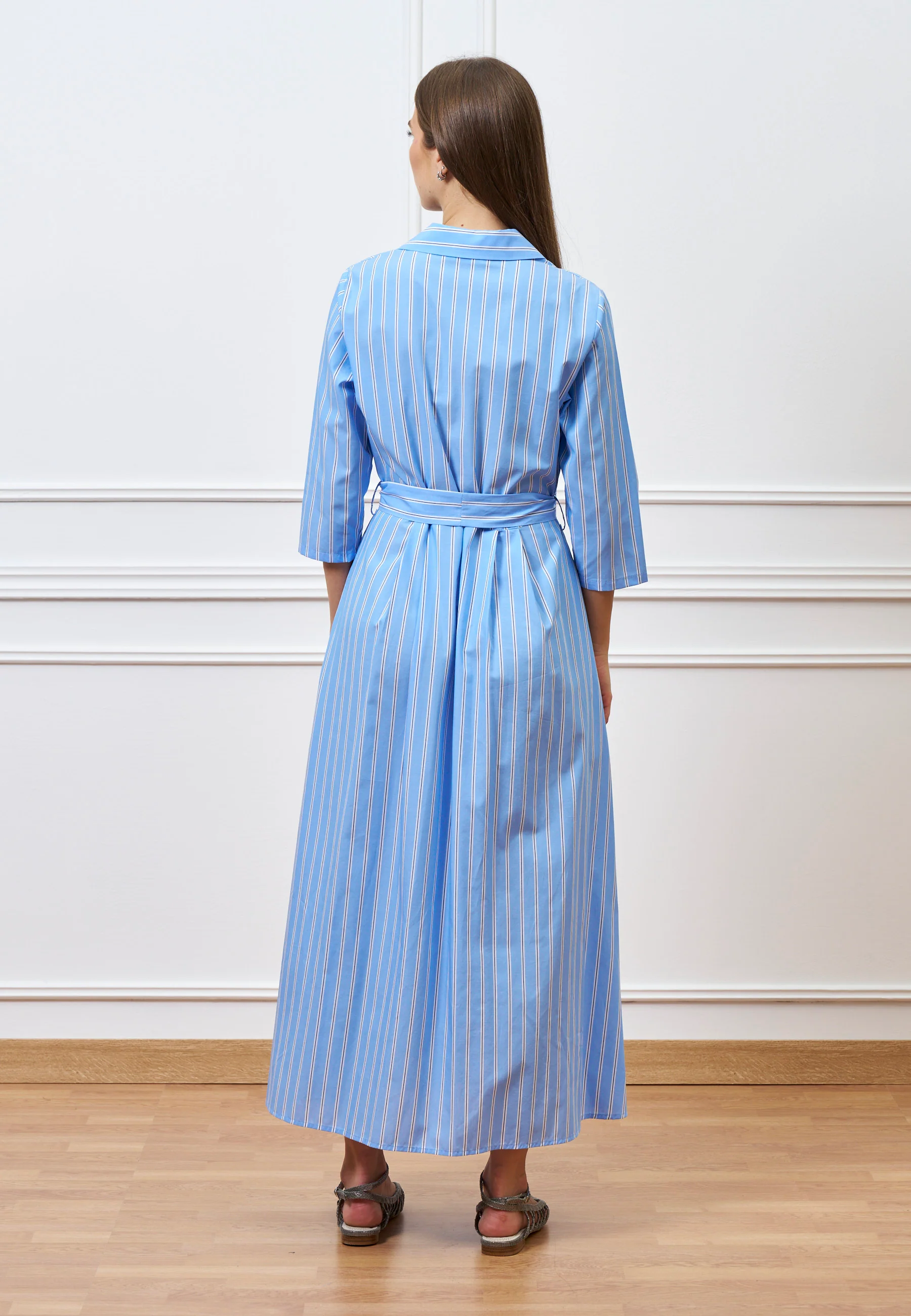 Vestito lungo chemisier a righe - CELESTE - Image 5