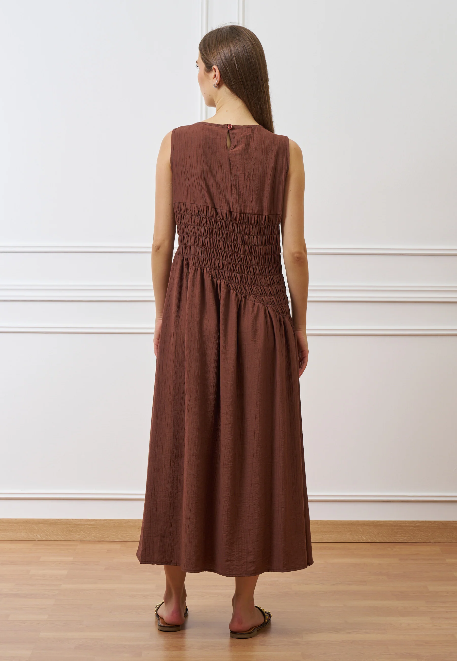 Vestito lungo con bustino arricciato  - MARRONE - Image 5